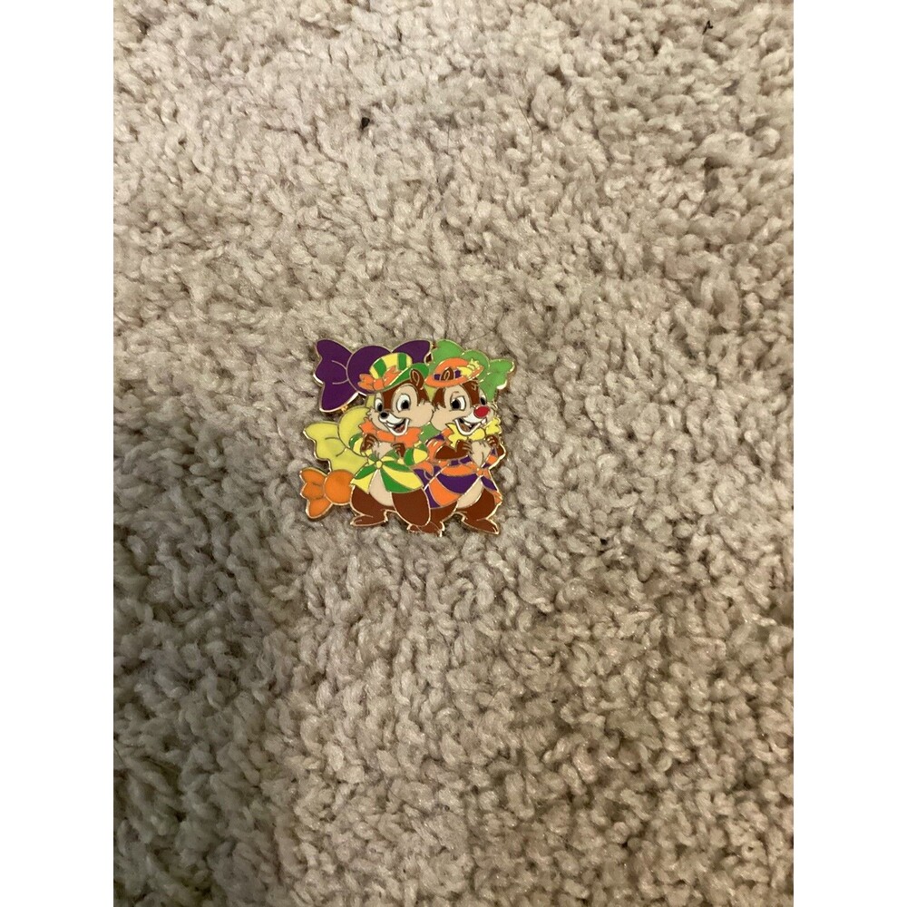 Disney Pin Mickey's Halloween Party 2015 Chip Dale LE1000